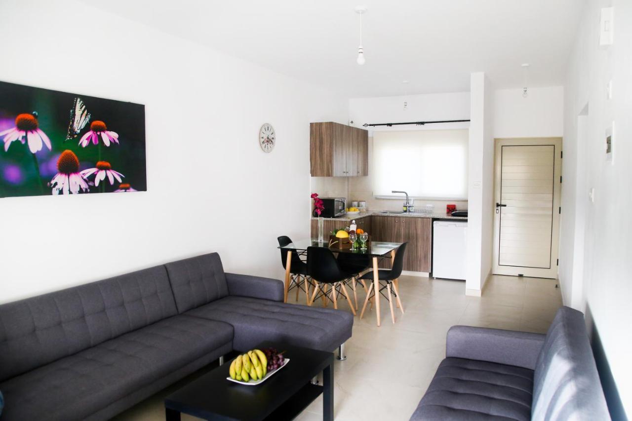 1B Seaside Orchid, Sea, Center Apartment Пафос Екстериор снимка