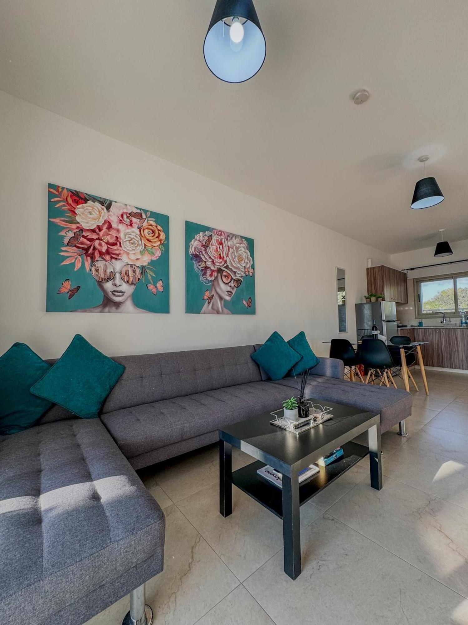 1B Seaside Orchid, Sea, Center Apartment Пафос Екстериор снимка